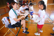 中村真衣さん、三井梨紗子さんらが参加 「オリンピックデー・フェスタ in 昭和村」レポート