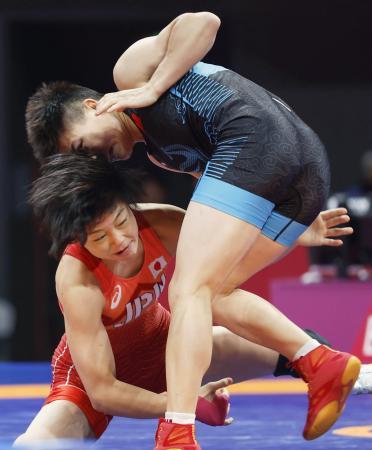 女子レスリング、３個の金メダル ハンド女子は韓国を破り初優勝