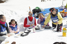 雪上でオリンピアンと親子がふれあい体験！「オリンピック親子キャンプ（1dayチャレンジ）」レポート